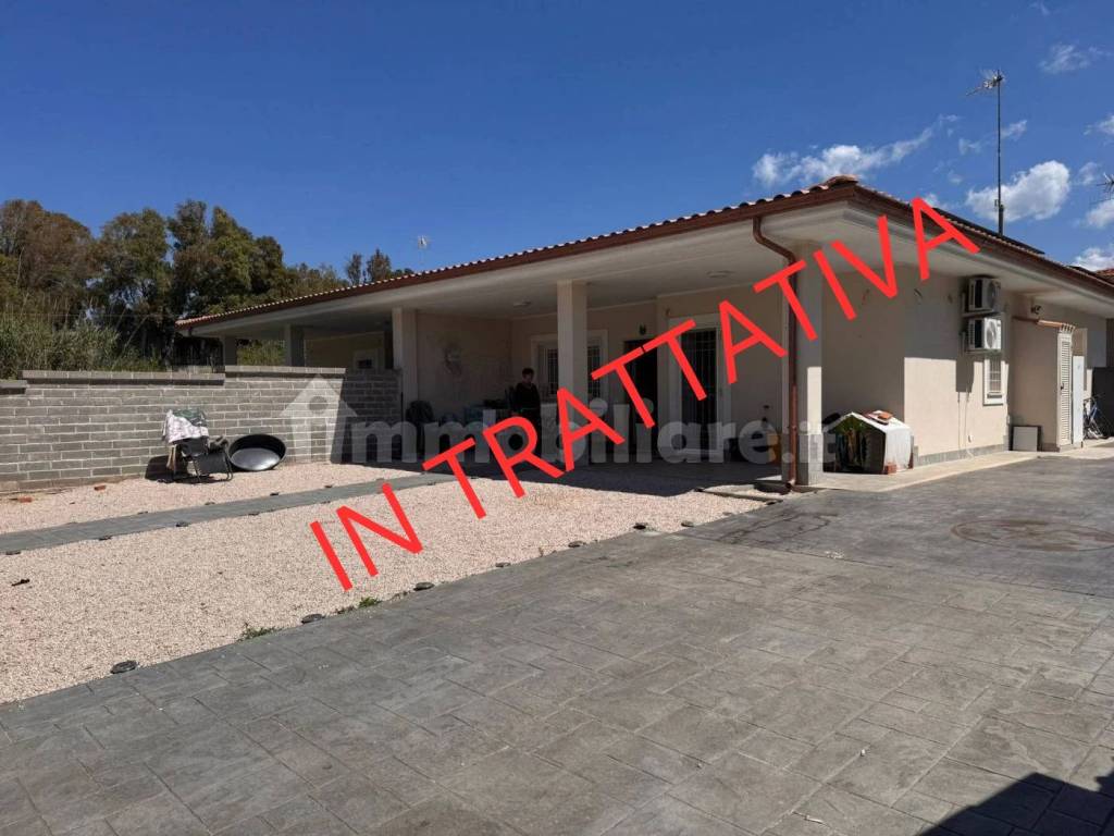 casa indipendente in vendita ad Anzio in zona Mare