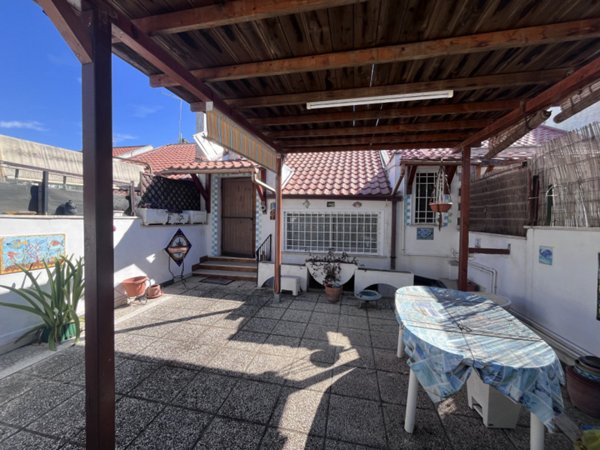 villetta a schiera in vendita ad Anzio