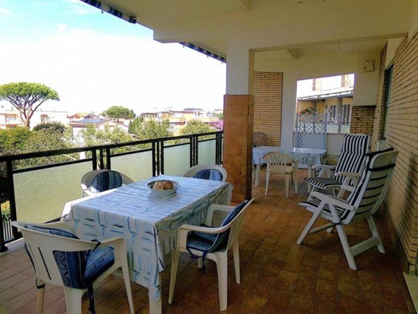 appartamento in vendita ad Anzio in zona Mare