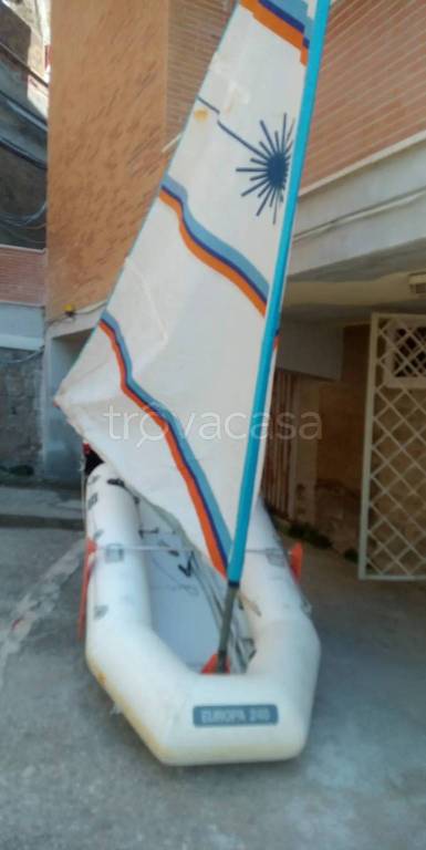 box auto in vendita ad Anzio in zona Mare