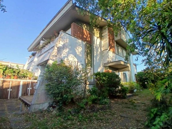 casa indipendente in vendita ad Anzio in zona Villa Claudia