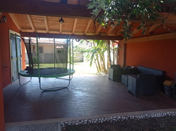 casa indipendente in vendita ad Anzio