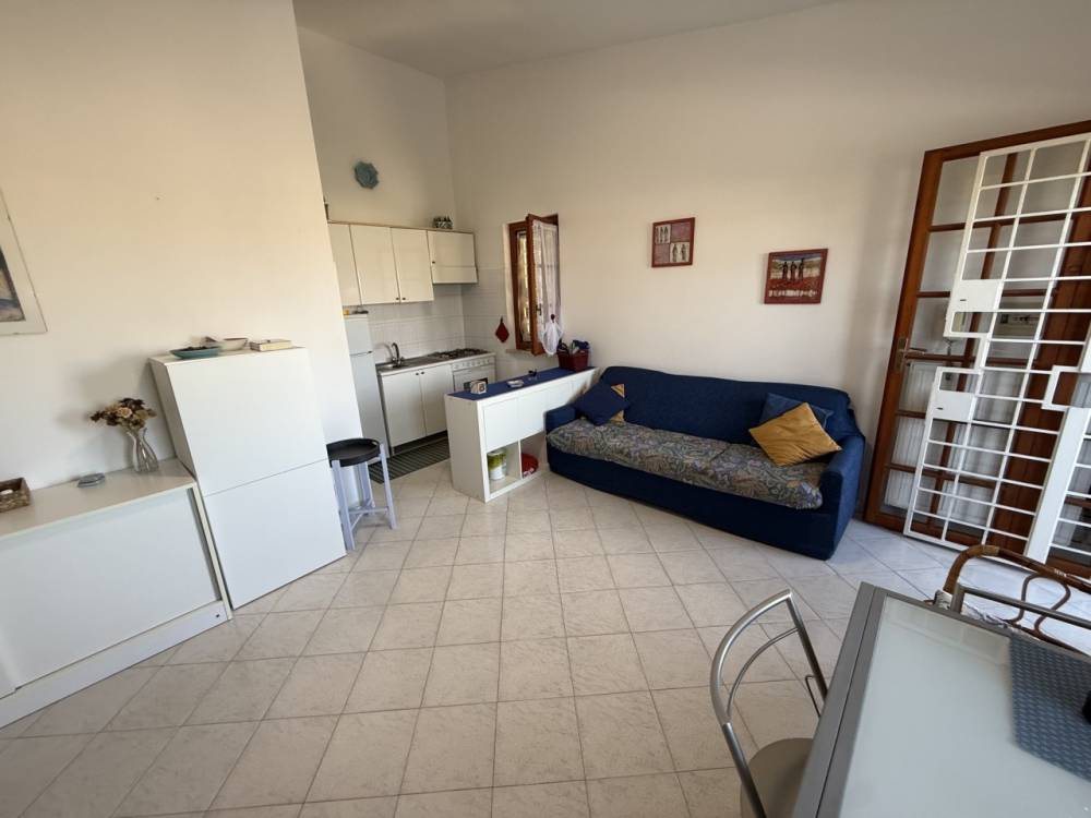 appartamento in vendita ad Anzio in zona Mare