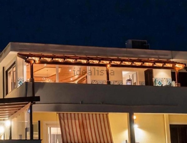 appartamento in vendita ad Anzio in zona Villa Claudia