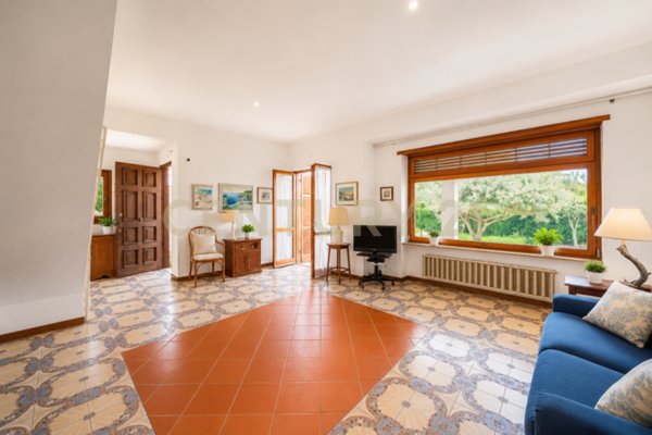 casa indipendente in vendita ad Anzio in zona Mare