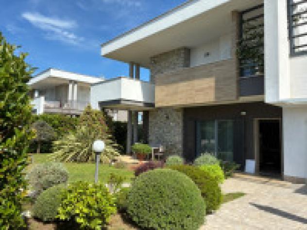 casa indipendente in vendita ad Anzio
