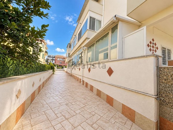 appartamento in vendita ad Anzio in zona Anzio Colonia
