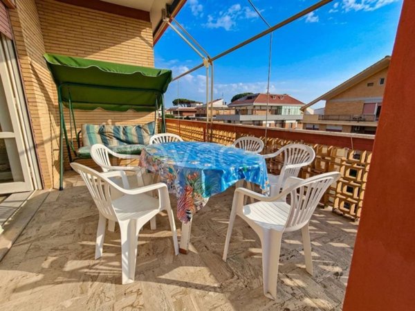 appartamento in vendita ad Anzio in zona Mare