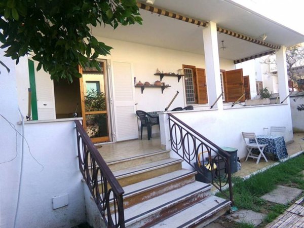 casa indipendente in vendita ad Anzio in zona Cincinnato