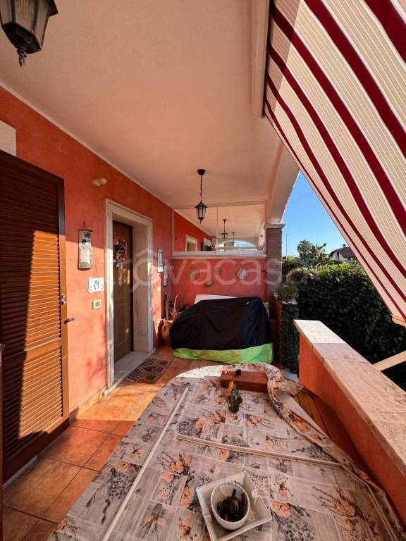 casa indipendente in vendita ad Anzio in zona Stazione