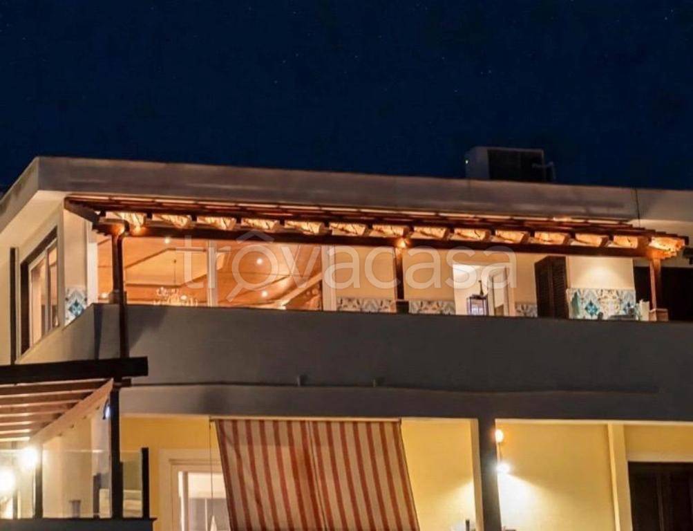 appartamento in vendita ad Anzio in zona Villa Claudia