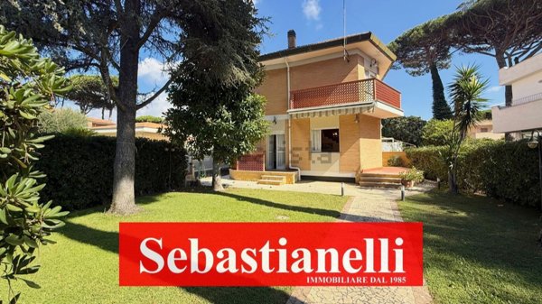 casa indipendente in vendita ad Anzio in zona Mare