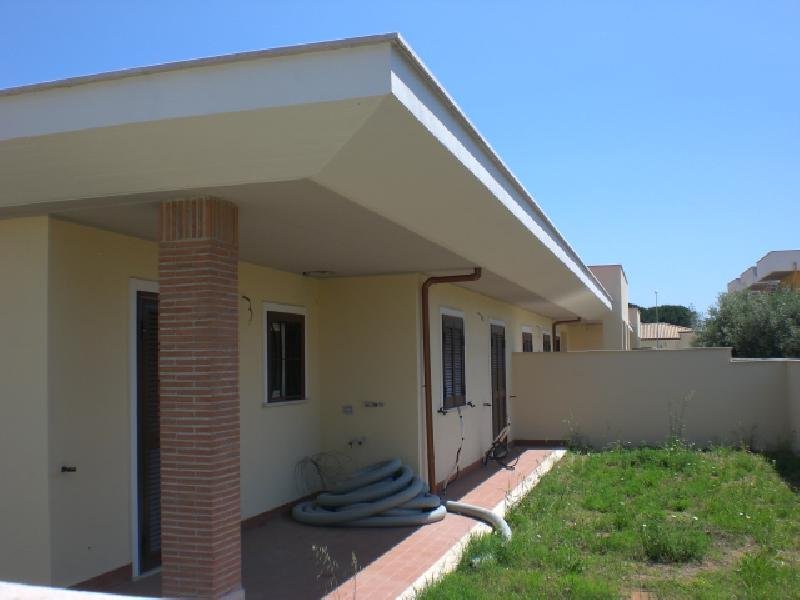 casa indipendente in vendita ad Anzio
