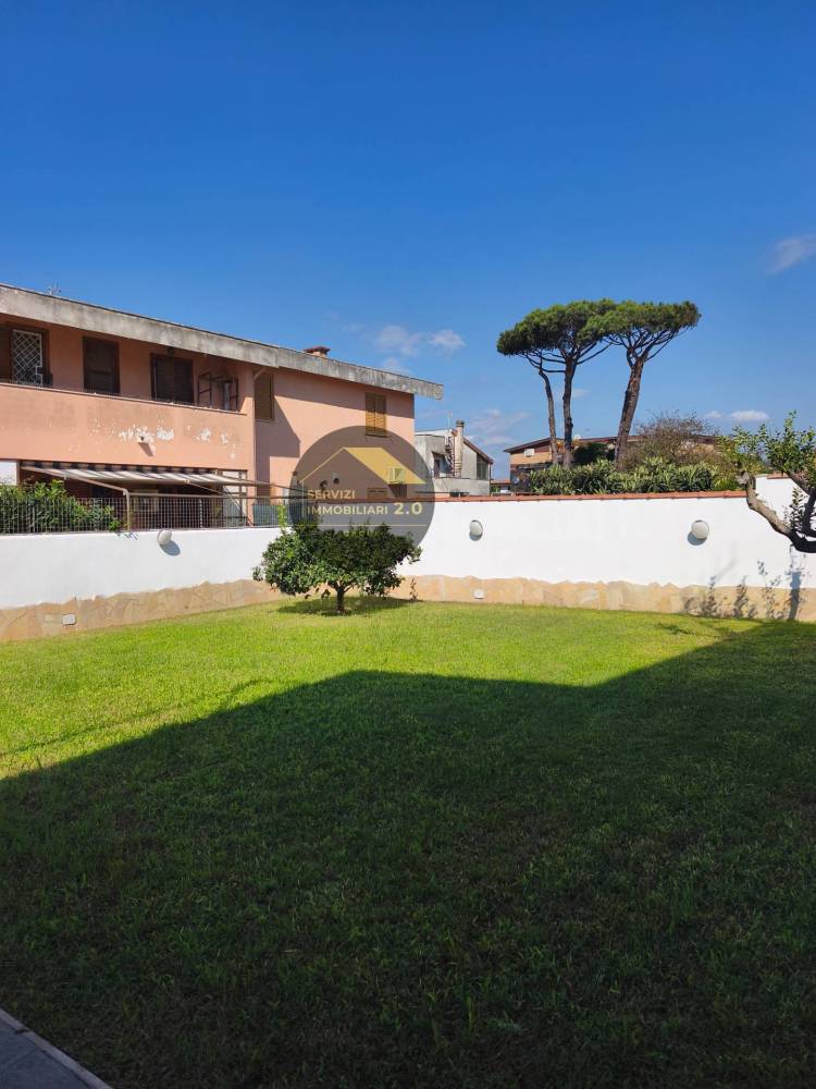casa indipendente in vendita ad Anzio in zona Mare