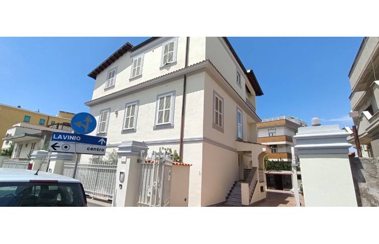 casa indipendente in vendita ad Anzio