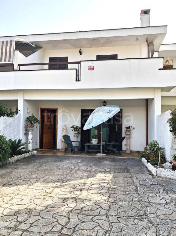 casa indipendente in vendita ad Anzio