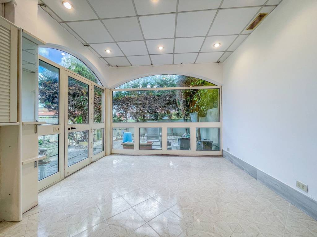casa indipendente in vendita ad Anzio in zona Stazione
