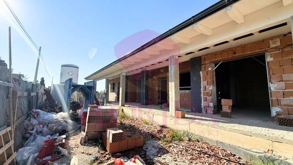 casa indipendente in vendita ad Anzio in zona Villa Claudia