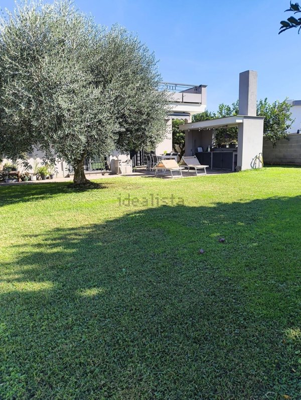 casa indipendente in vendita ad Anzio