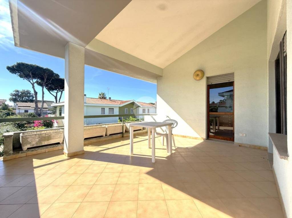 appartamento in vendita ad Anzio in zona Villa Claudia