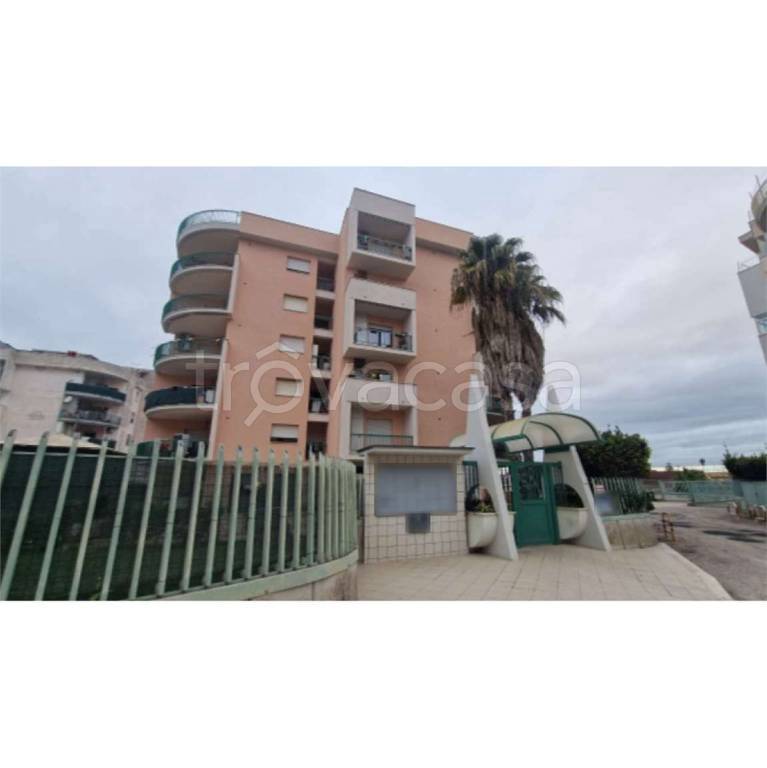appartamento in vendita ad Anzio in zona Mare