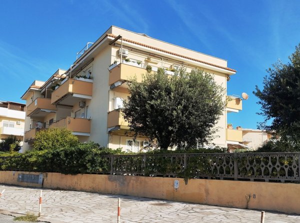 appartamento in vendita ad Anzio in zona Marechiaro