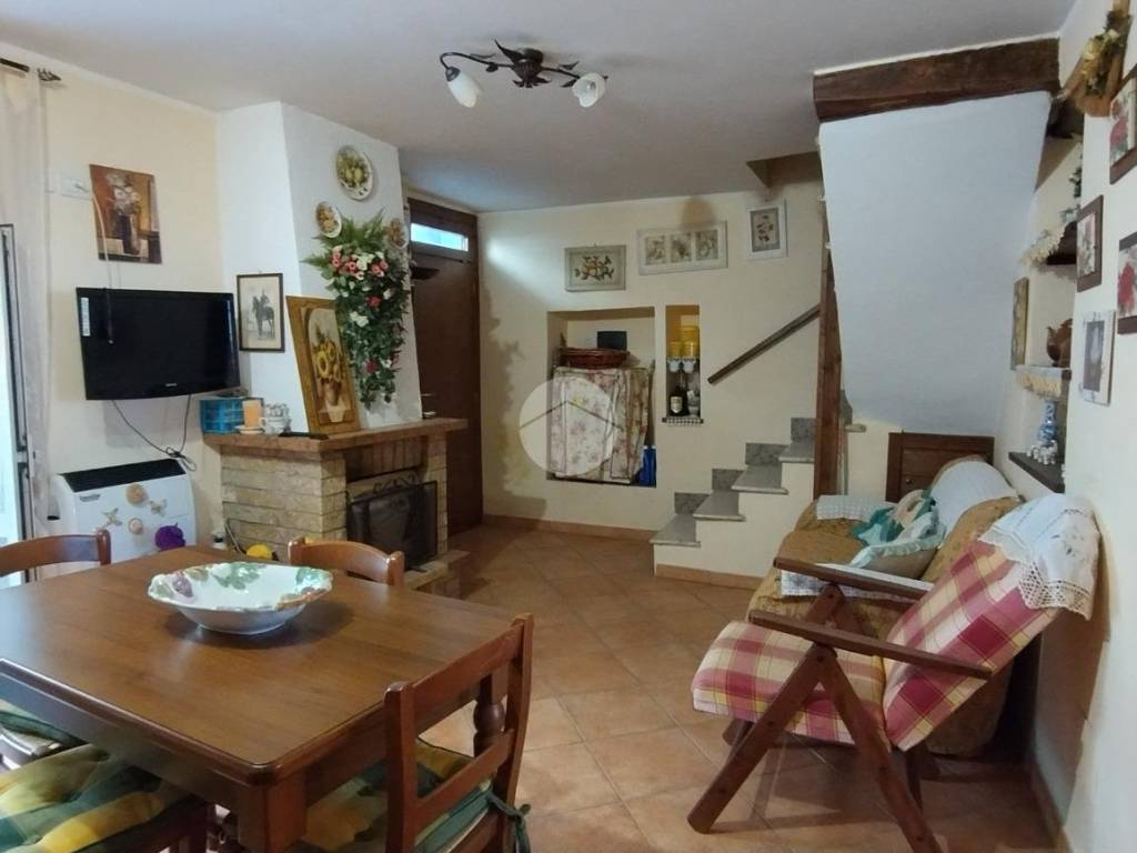 appartamento in vendita ad Arcinazzo Romano