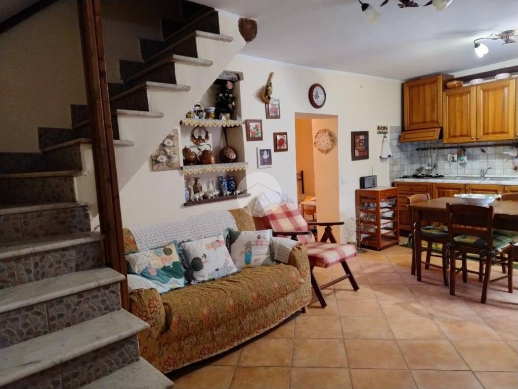 appartamento in vendita ad Arcinazzo Romano