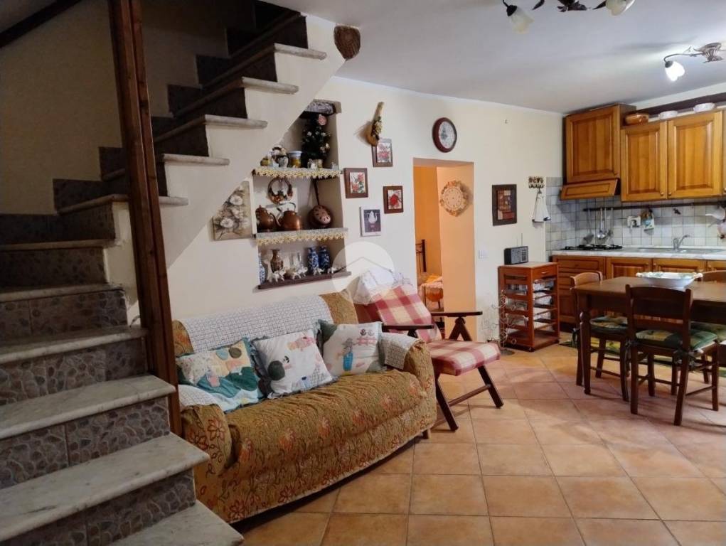 appartamento in vendita ad Arcinazzo Romano