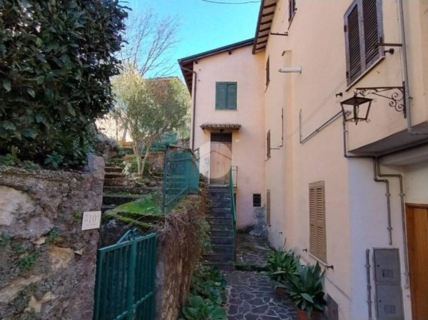 appartamento in vendita ad Arcinazzo Romano