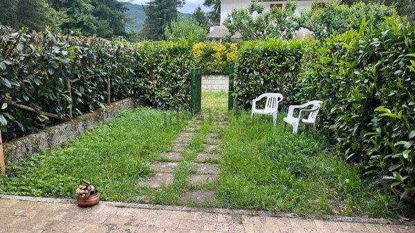 appartamento in vendita ad Arcinazzo Romano in zona Altipiani di Arcinazzo