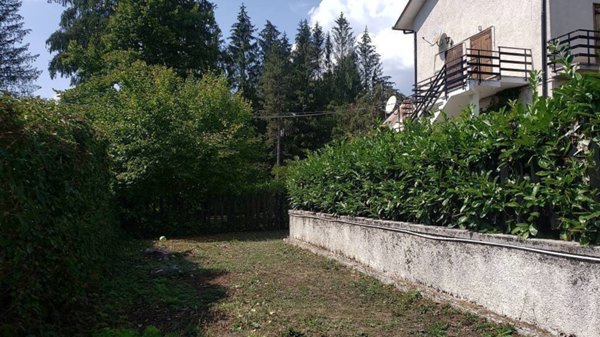 appartamento in vendita ad Arcinazzo Romano in zona Altipiani di Arcinazzo