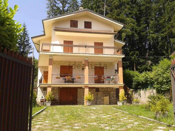 appartamento in vendita ad Arcinazzo Romano in zona Altipiani di Arcinazzo