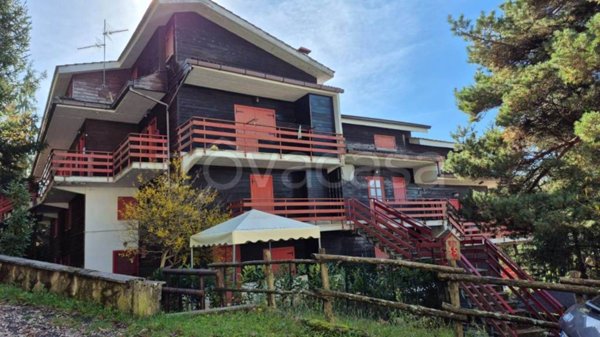 appartamento in vendita ad Arcinazzo Romano in zona Altipiani di Arcinazzo