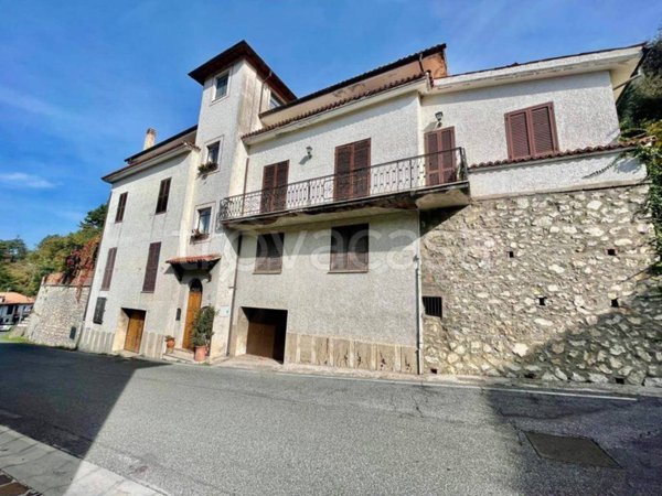 appartamento in vendita ad Arcinazzo Romano