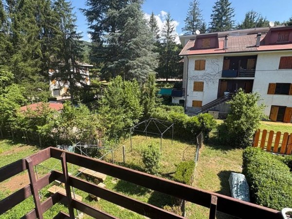 appartamento in vendita ad Arcinazzo Romano in zona Altipiani di Arcinazzo