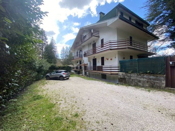 appartamento in vendita ad Arcinazzo Romano in zona Altipiani di Arcinazzo