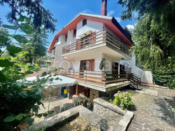 appartamento in vendita ad Arcinazzo Romano in zona Altipiani di Arcinazzo