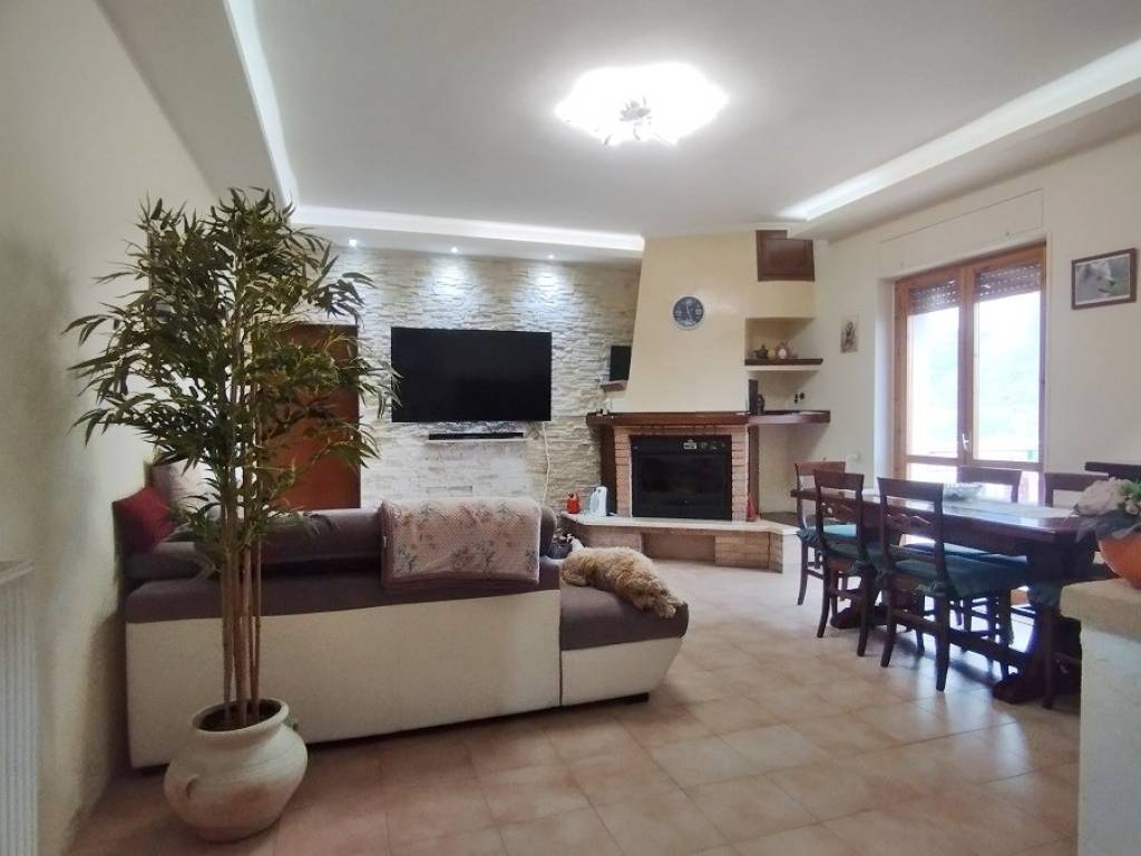 appartamento in vendita ad Arcinazzo Romano