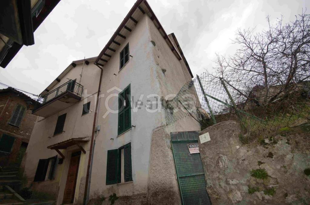 casa indipendente in vendita ad Arcinazzo Romano