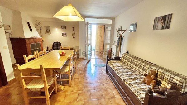 appartamento in vendita ad Arcinazzo Romano in zona Altipiani di Arcinazzo
