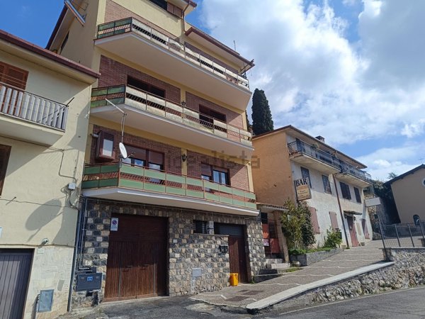 appartamento in vendita ad Arcinazzo Romano