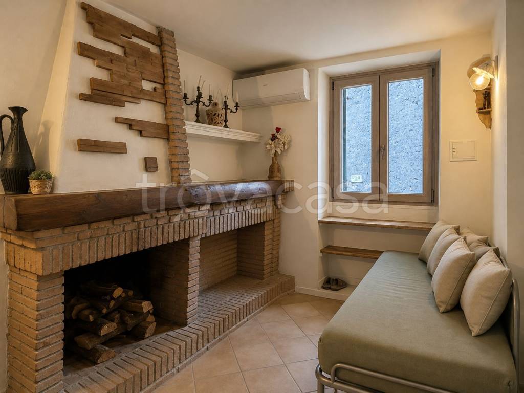 appartamento in vendita ad Arcinazzo Romano