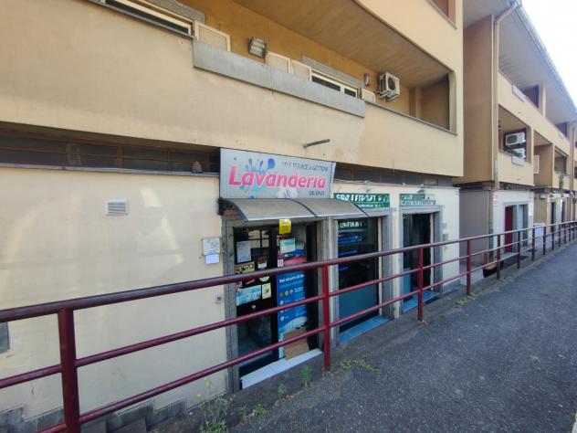 locale commerciale in vendita ad Ariccia