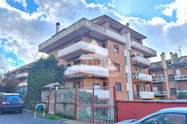 appartamento in vendita ad Ariccia