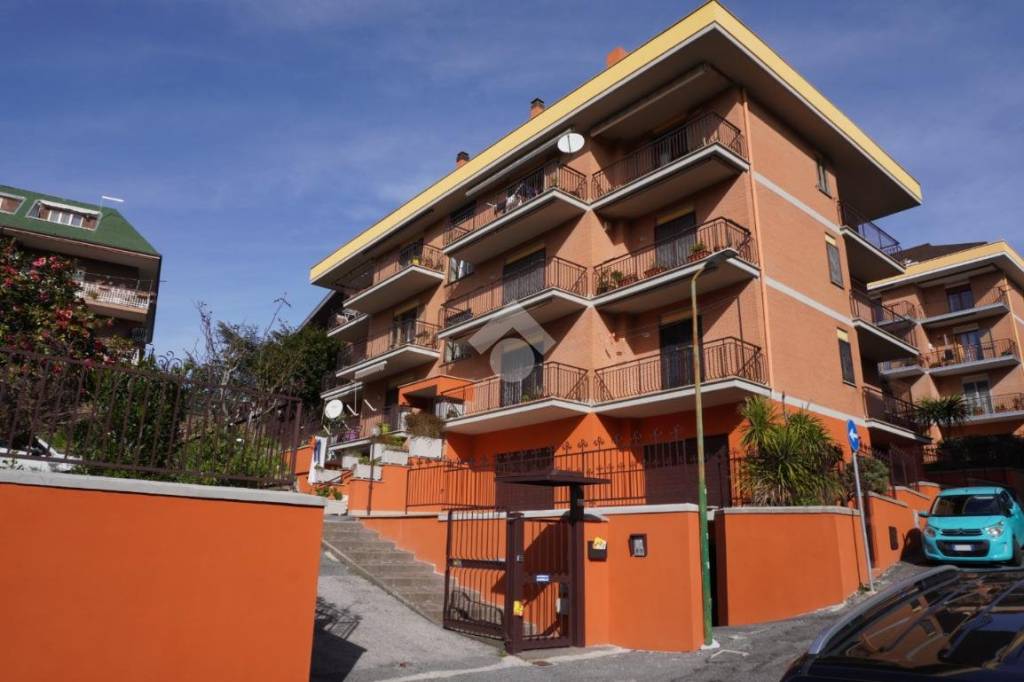 appartamento in vendita ad Ariccia