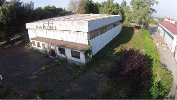locale di sgombero in vendita ad Ariccia