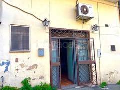 negozio in vendita ad Ariccia
