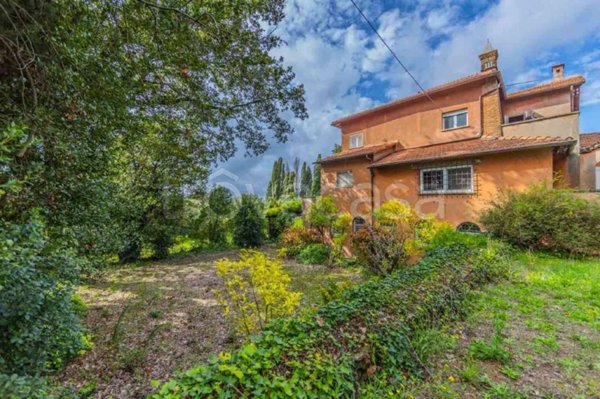 casa indipendente in vendita ad Ariccia