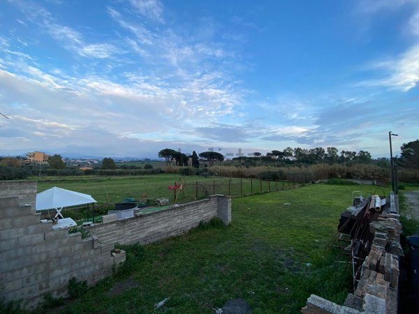 casa indipendente in vendita ad Ariccia